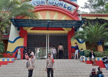 Libur Idul Fitri, Jajaran Polsek Panongan Pantau Prokes di Objek Wisata dan Pusat Perbelanjaan