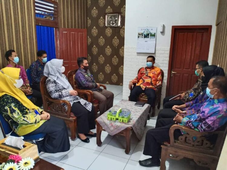 Asisten III, Sofyan, S.P, M.M., Silahturahmi dan Koordinasi Kerja ke Dinas Kominfo