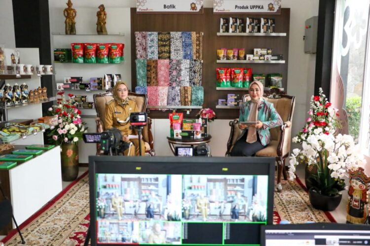 Upaya Pemulihan Ekonomi, DPPKB Purwakarta Gelar Virtual Expo Produk UPPKA