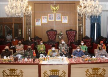 Bupati Bersama Forkopimda Mengeluarkan Surat Edaran “Lampura Saat ini Memperihatinkan