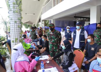 Kolaborasi Jasa Tirta II, Kodim dan Pemda Purwakarta Gelar Vaksinasi Massal Warga