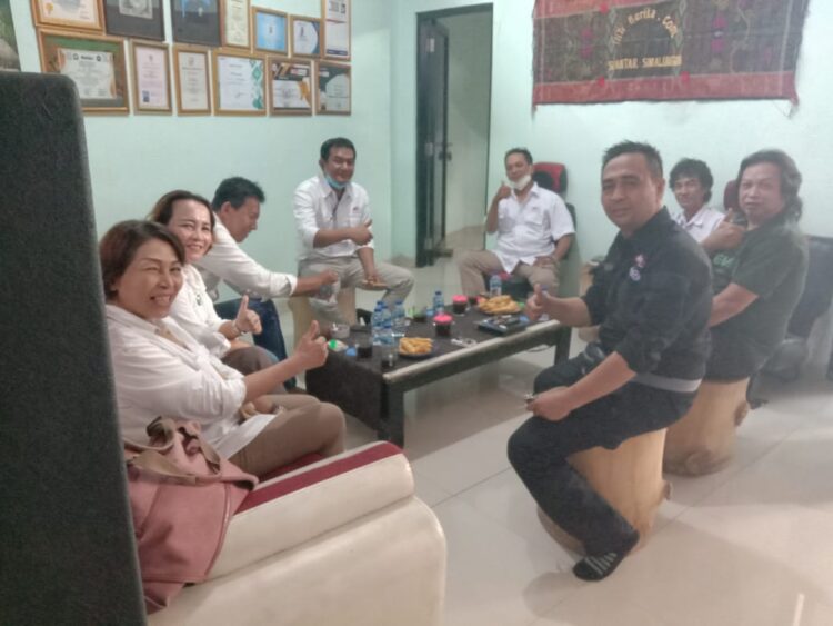 Peran Digital Dalam Kebangkitan Ekonomi dan Pariwisata Pasca Pandemi di Pengukuhan MIO Indonesia Jabar