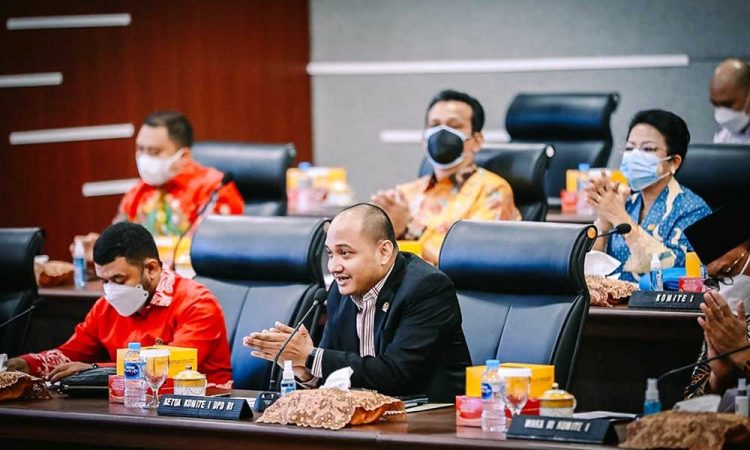 Ibu Bhayangkari Dikriminalisasi Polresta Manado, Fachrul Razi: Polri Harus Beri Keadilan kepada Korban