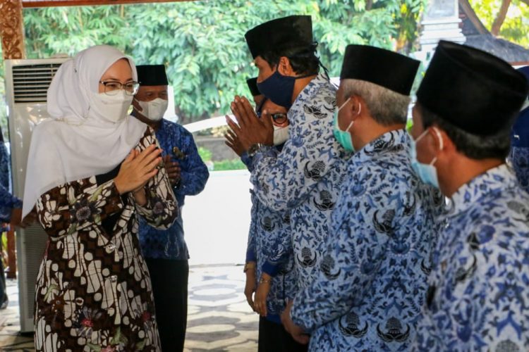 Bupati Purwakarta Lantik Puluhan Pejabat Administrator dan Pengawas