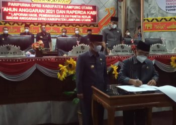 DPRD Gelar Paripurna Pengesahan APBD perubahan 2021