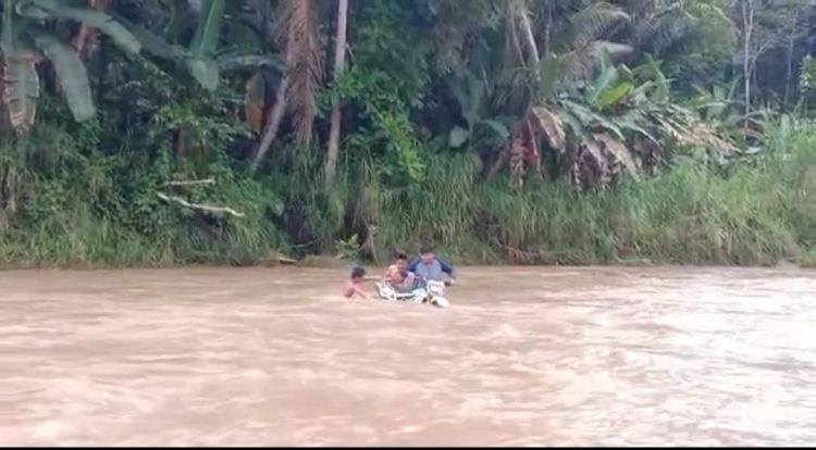 Daud JP Harefa Pendamping Desa Yang Tangguh Menjelajah