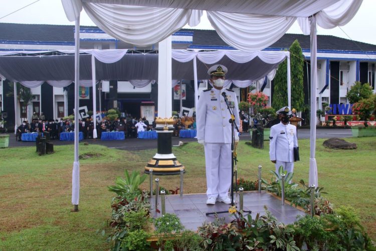 Peringati Hari Pahlawan Bupati: Gelar Upacara Dan Tabur Bunga