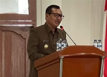 Wabup Nias Barat Sampaikan Nota Pengantar Keuangan Ranperda Tentang APBD TA. 2022