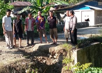 Jalan Di Desa Hilifaōsi Longsor, Masyarakat Minta Di Bangun