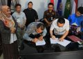 Doni Ferwari Fahmi, S.E., M.M., Menandatangani MoU kerjasama Universitas Muhammadiyah Kotabumi