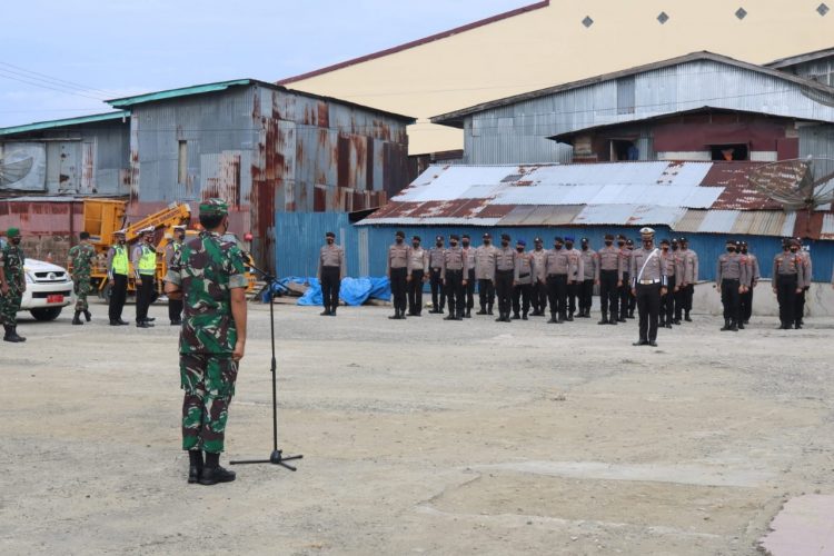 POLRES NIAS GELAR APEL KESIAPAN PENGAMANAN MALAM PERGANTIAN TAHUN BARU 2022