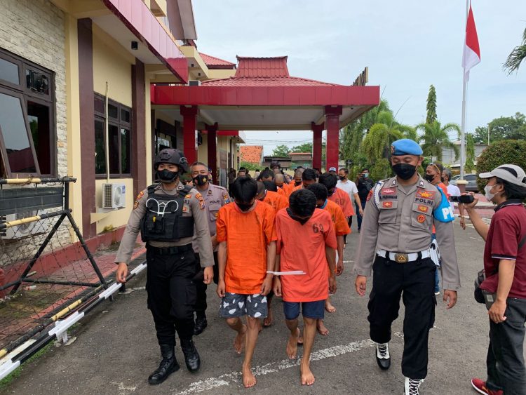 Polres Probolinggo Bekuk Jaringan Narkoba Jenis Ganja