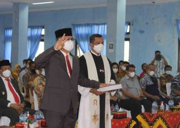 Bupati Nias Lantik Samson P. Zai, SH, MH, Sebagai Sekretaris Daerah