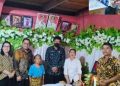 Bupati Nias Barat Melayat Atas Meninggalnya Solomasi Hia