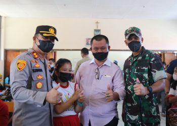 Wawako Gunungsitoli Dampingi Kapolres Nias Dan Dandim 0213/Nias Tinjau Vaksinasi Anak