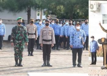 Bupati Nias Barat Bertindak Sebagai Inspektur Upacara Hari Kesadaran Nasional