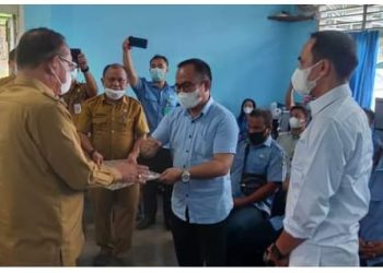 Wabup Nias Lantik Pejabat Sementara Direktur PDAM Tirta Umbu Kabupaten Nias