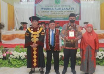 Wakil Wali Kota Hadiri Wisuda Sarjana STAI Nias Tahun 2022