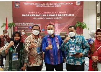 Kaban Kesbangpol Nias Barat Hadiri Rakornas Kemendagri di Makassar