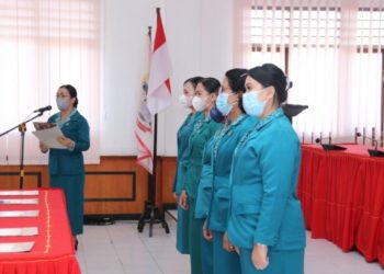 Ny. Tini Lakhōmizaro Zebua Lantik Ketua TP. PKK Kecamatan