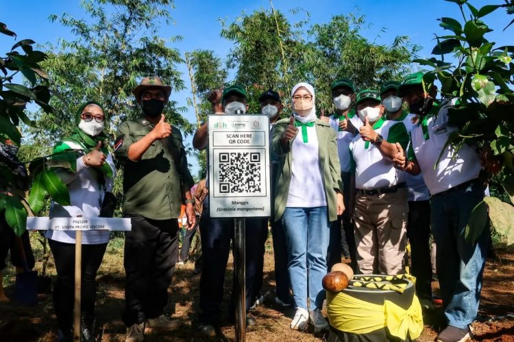 ACARA PENANAMAN BERSAMA MENEGASKAN PERAN KORPORASI DALAM REHABILITASI LAHAN KERITIS DI KABUPATEN PURWAKARTA