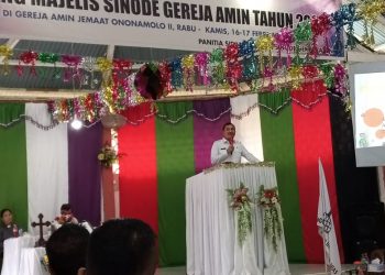 Wakil Bupati Nias Barat Hadiri Sidang Majelis Sinode Gereja AMIN Di Ononamōlō II