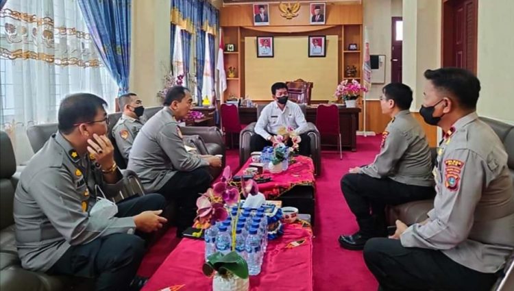 Bupati Nias Barat Terima Kunker Tim Poldasu
