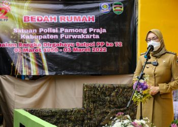Satpol PP dan Linmas Purwakarta Isi Milangkala dengan Bakti Sosial