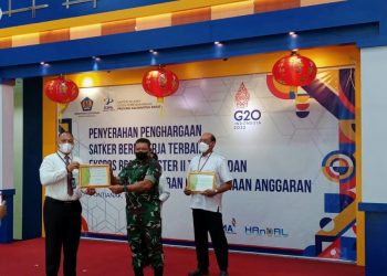 Korem 121/Abw Dapat Dua penghargaan Terbaik Se-Kalbar. kategori Satker Dengan Pagu di Atas 100 Milyar