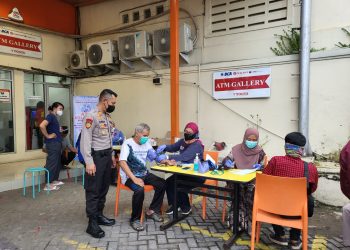 Percepatan Vaksinasi, Polres Purwakarta Buka Gerai Vaksin di Supermarket