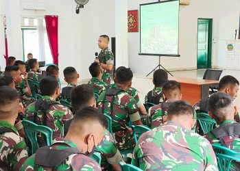 KOMANDAN YONARHANUD 1 KOSTRAD BEKALI PRAJURIT BAHAYA MEDSOS