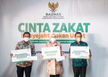 Jajaran Pemkab Purwakarta Salurkan Zakat Melalui Baznas