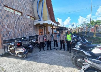 Polres Nias menggelar Pengamanan Ibadah Jum’at Agung