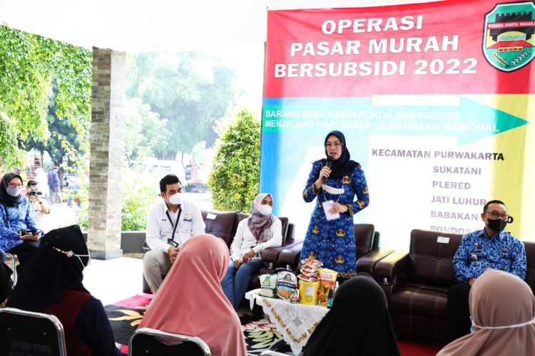 OPM, Pemkab Purwakarta Sebar Ribuan Paket Sembako Bersubsidi