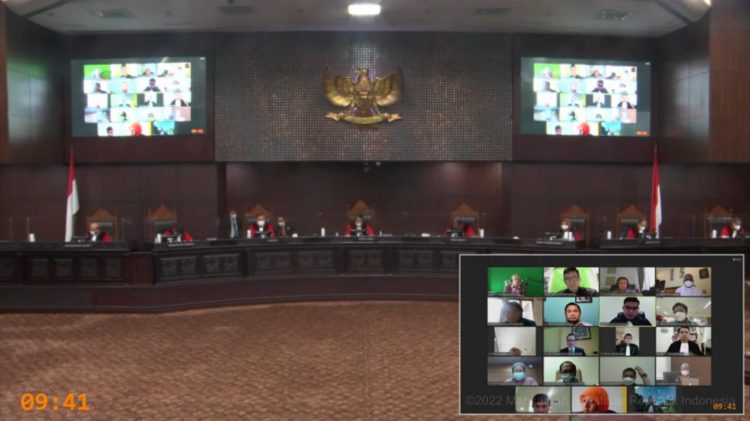 Keterangan Saksi Dewan Pers dan Pemerintah Bertentangan Bukti Ketidakjelasan Tafsir UU Pers