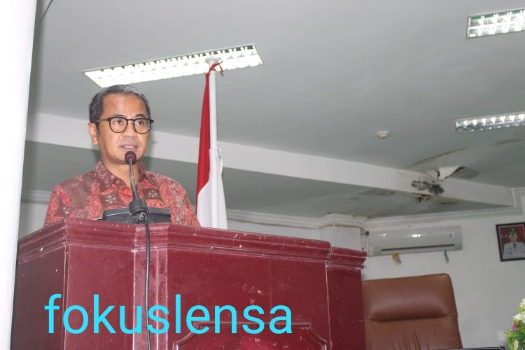 Bupati Nias Hadiri Rapat Paripurna Penyampaian Keputusan DPRD Tentang LKPJ TA. 2021