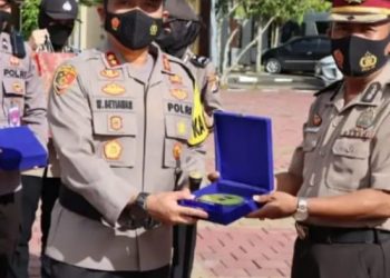 MEMASUKI MASA PURNA BHAKTI, KAPOLRES LEBAK LEPAS DUA PERSONEL POLRES LEBAK