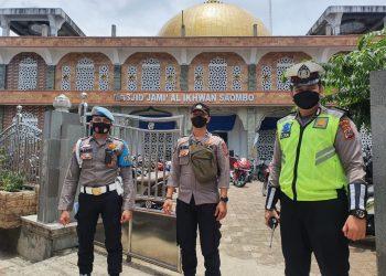 Beri Rasa Aman, Polres Nias Lakukan Pengamanan Sholat Jum’at