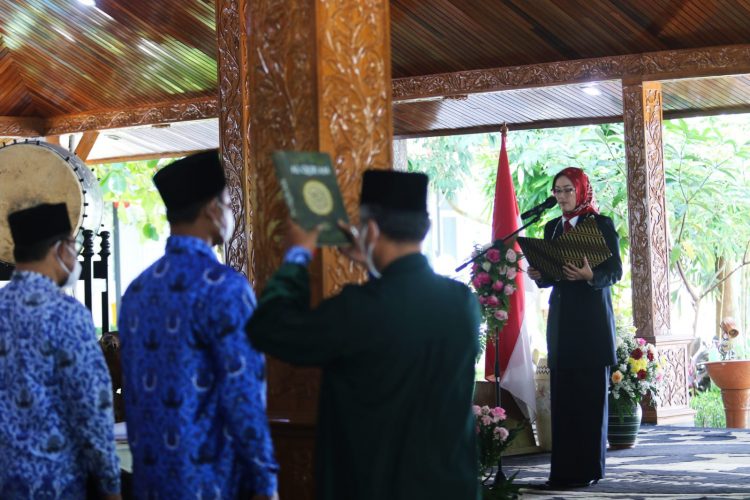 Rotasi-Mutasi, Bupati Purwakarta Kukuhkan Puluhan Pejabat