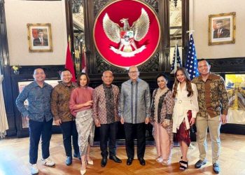 Disela Kunjungan ke Amerika, Pengacara Kondang Saor Siagian Beri Perhatian Kepada Kasus Wilson Lalengke