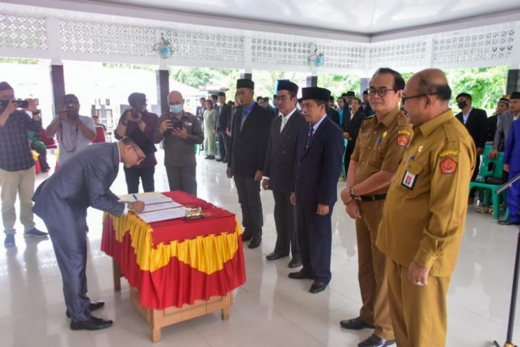 Sekda Nias Barat Pimpin Pengambilan Sumpah/Janji Pejabat Fungsional
