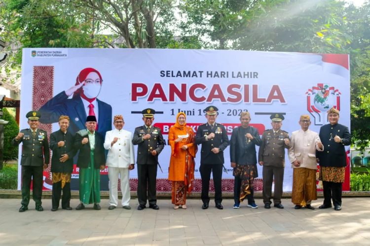 Bangkit Bersama Membangun Peradaban Dunia