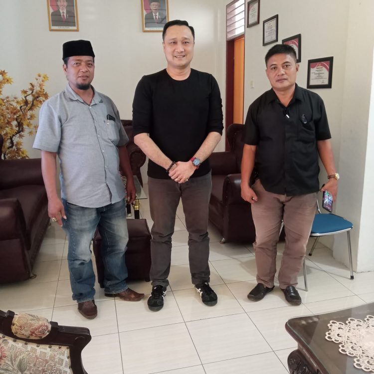 Andhika P. Laoly : APBDes Tahun 2020 Desa Hilimbana Ada Kerugian Negara. Segera Dilimpahkan di Kejaksaan