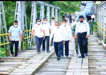 Bupati Nias Barat Minta Dinas Bina Marga ProvSu Agar Pembangunan Jembatan Oyo di Mulai