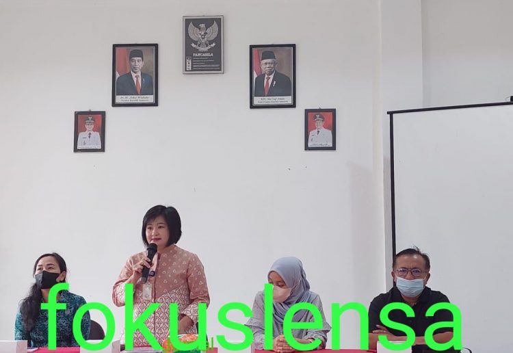 Dinas Kesehatan, P2KB Kab. Nias Gelar Sosialisasi Edukasi Gizi