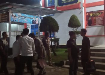 Vonis Bebas YASRIL dan ABDUL AZIM Sujud SYUKUR