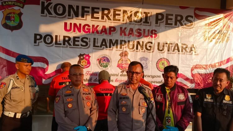 Diduga Lakukan PUNGLI Di Area Pasar Negara Ratu, tiga orang warga diamankan Polisi