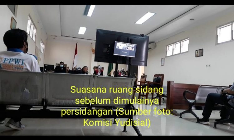 Sidang Ke-9 Kasus Papan Bunga, Saksi Verbalisan Sebut Salah Ketik, Hakim Terlihat Sangat Santuy