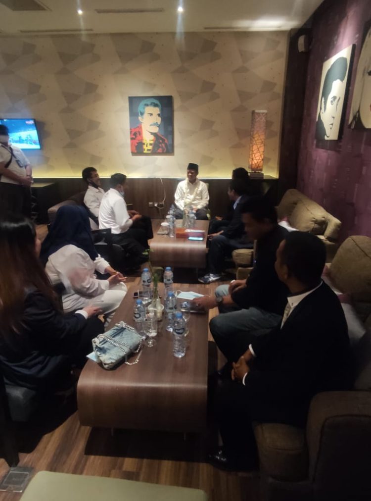 Pengurus Media Independen Online (MIO) Indonesia Provinsi Jawa Barat silaturahmi kepada Wakil Gubernur