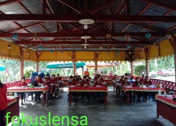 PEMKAB NIAS MELAKSANAKAN PELATIHAN BAGI PARA PENGELOLA KOPERASI DAN PELAKU UMKM